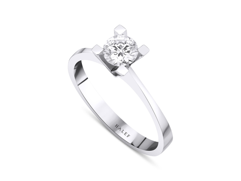 0.50 Karat Tektaş Pırlanta Yüzük