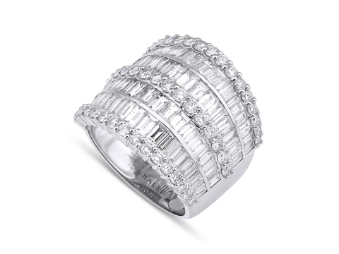 4.12 Karat Baget Pırlanta Yüzük