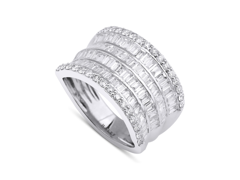 1.96 Karat Baget Pırlanta Yüzük