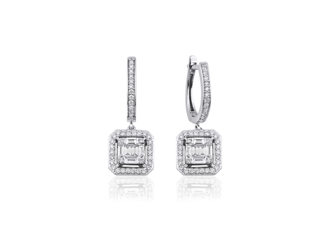 0.71 Karat Baget Pırlanta Küpe